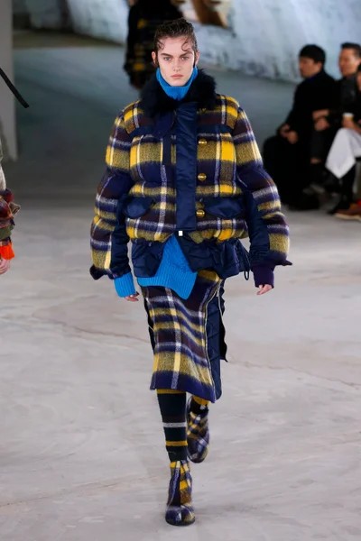 Look 40